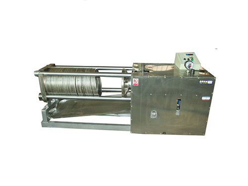 不銹鋼材質(zhì)全自動(dòng)臥式液壓榨油機(jī)DLW-100DS,自動(dòng)壓榨退榨，古法榨油機(jī)